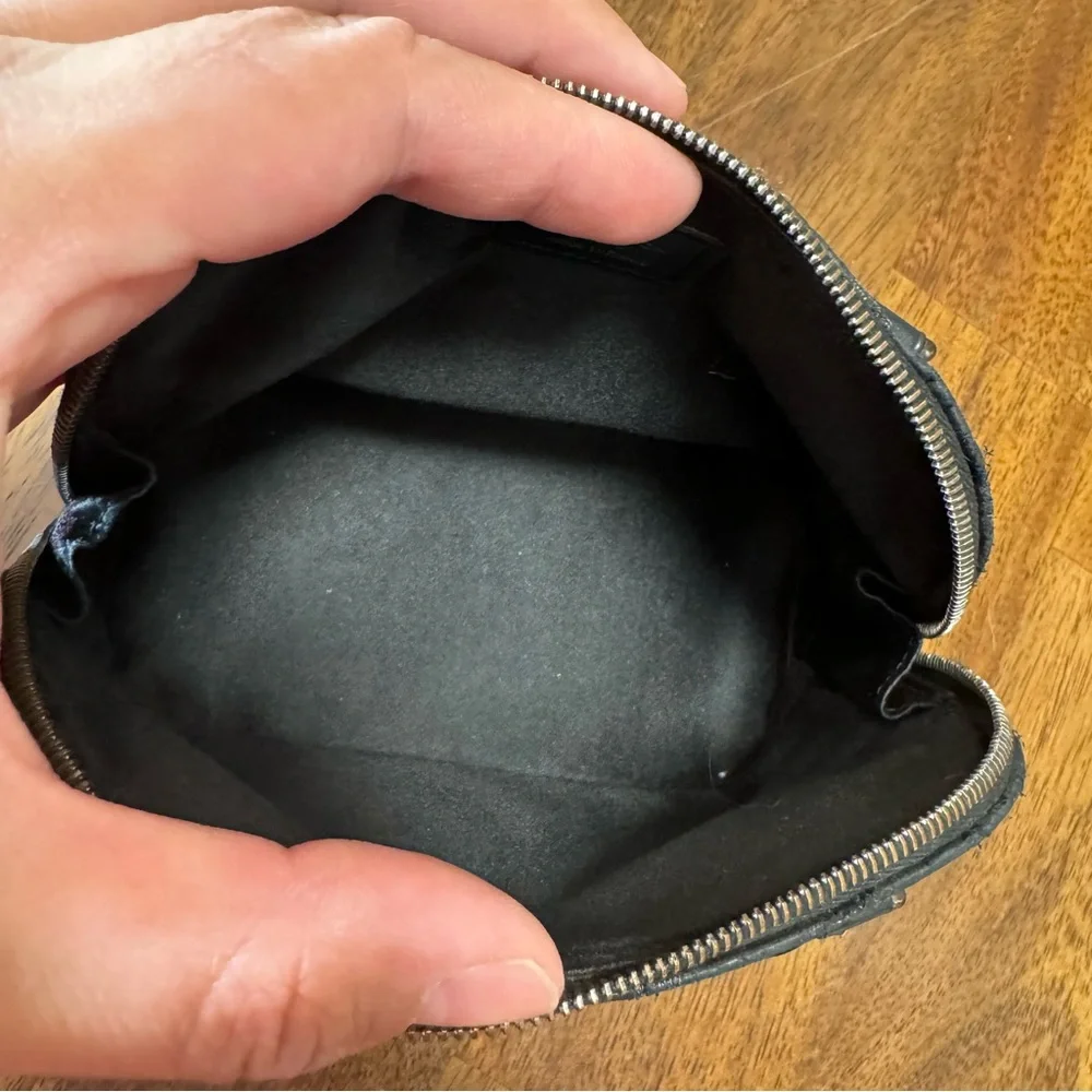 Louis Vuitton Satin Alma - Picture 4 of 16